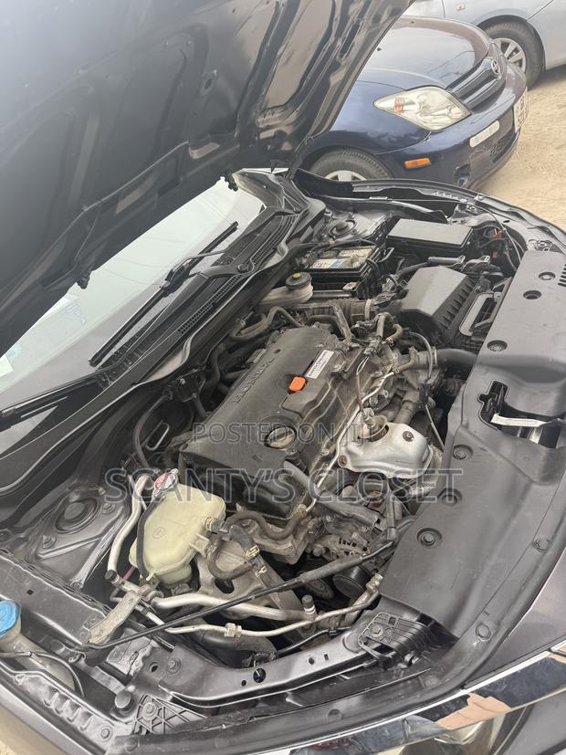 Honda Civic EX Sedan 2018 Gray