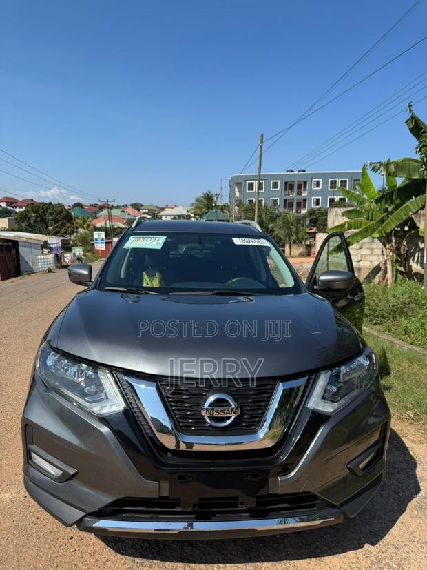 Nissan Rogue SV AWD 2017 Black