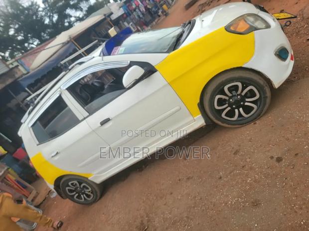 Kia Morning 2010 White
