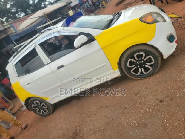 Kia Morning 2010 White