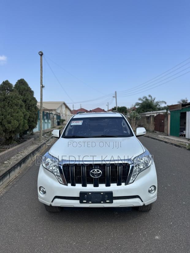 Toyota Land Cruiser Prado 2.7 2017 White