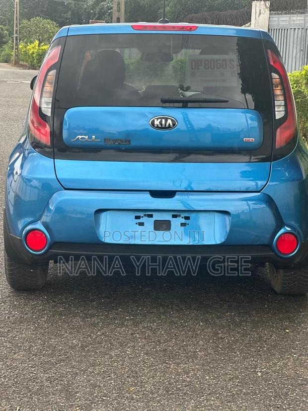Kia Soul Base Hatchback 2016 Blue