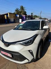 Toyota C-HR Limited 2022 White for sale