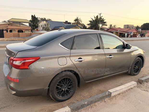 Nissan Sentra SV 2016 Gray