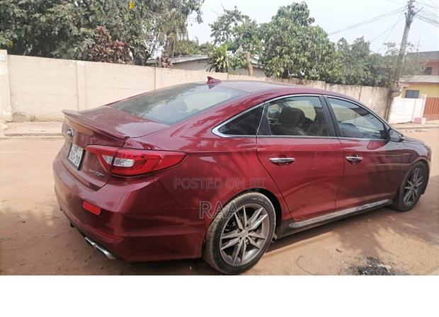 Hyundai Sonata Sport 2.0T 4dr Sedan (2.0L 4cyl Turbo 6A) 2015 Red