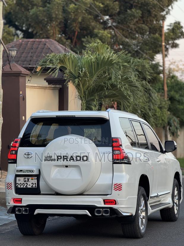 Toyota Land Cruiser Prado 3.0 190hp 2018 White