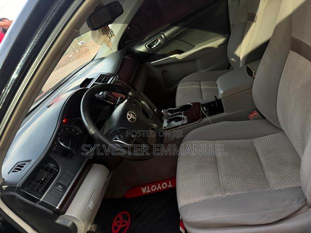 Toyota Camry XLE 4dr Sedan (2.5L 4cyl 6A) 2014 Black