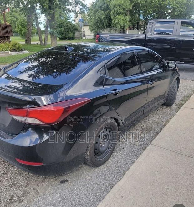 Hyundai Elantra 2016 Black