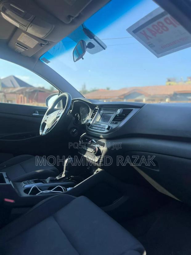 Hyundai Tucson 2017 Black