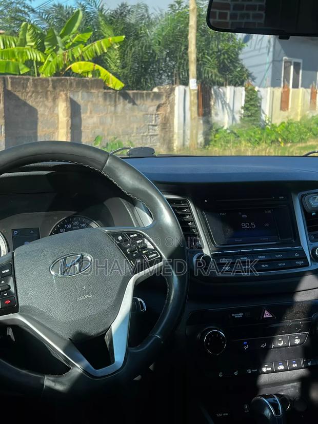 Hyundai Tucson 2017 Black