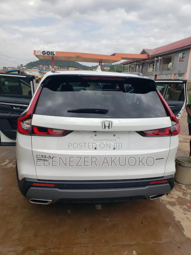 Honda CR-V 2024 White
