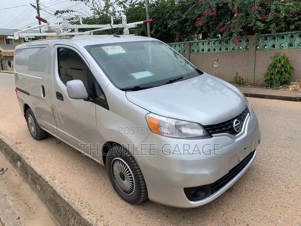 Nissan NP200 2020 Silver