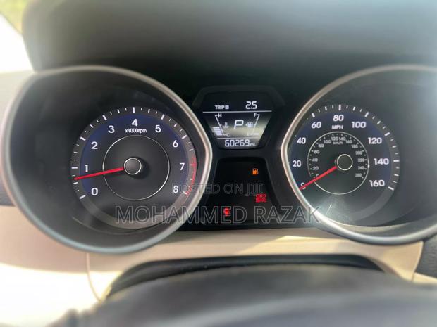 Hyundai Elantra 2016 Blue