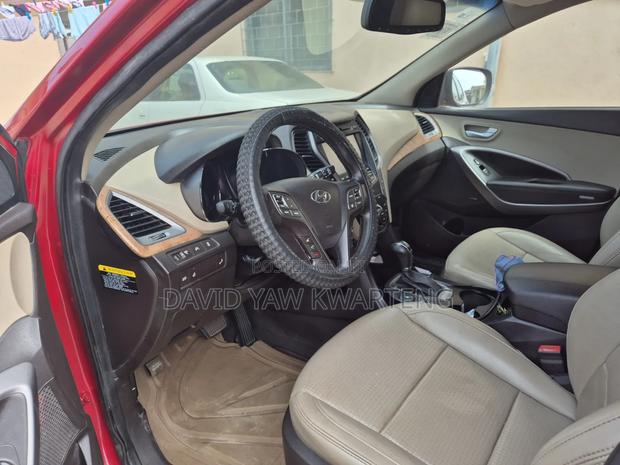 Hyundai Santa Fe 2016 Burgundy