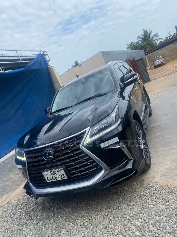Lexus LX 2021 Black