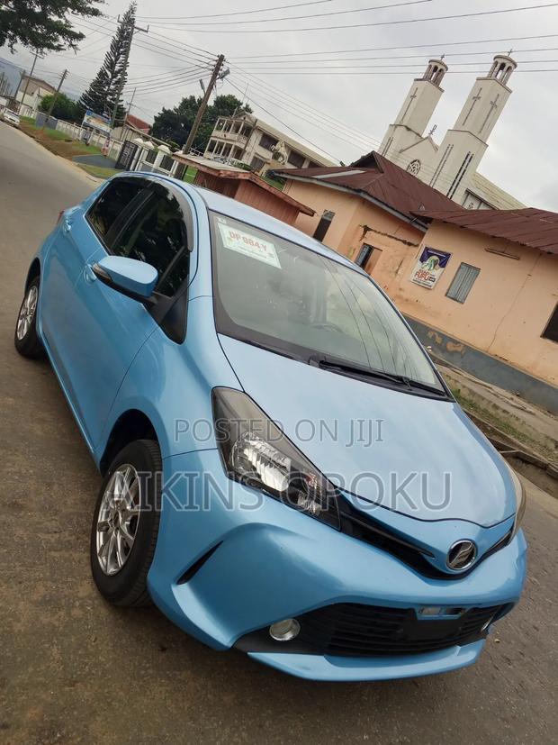 Toyota Vitz 1.3 AWD 5dr 2016 Blue