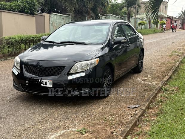 Toyota Corolla LE 4dr Sedan (1.8L 4cyl 4A) 2010 Black