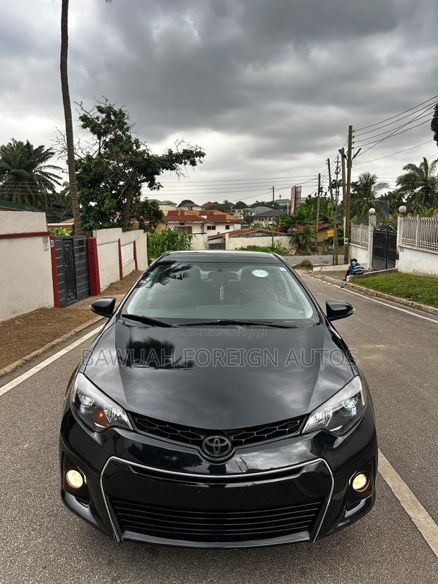 Toyota Corolla S 4dr Sedan (1.8L 4cyl CVT) 2016 Black