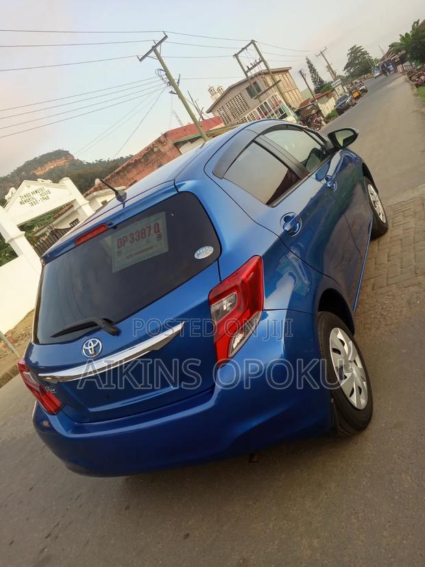 Toyota Vitz 1.3 AWD 5dr 2015 Blue