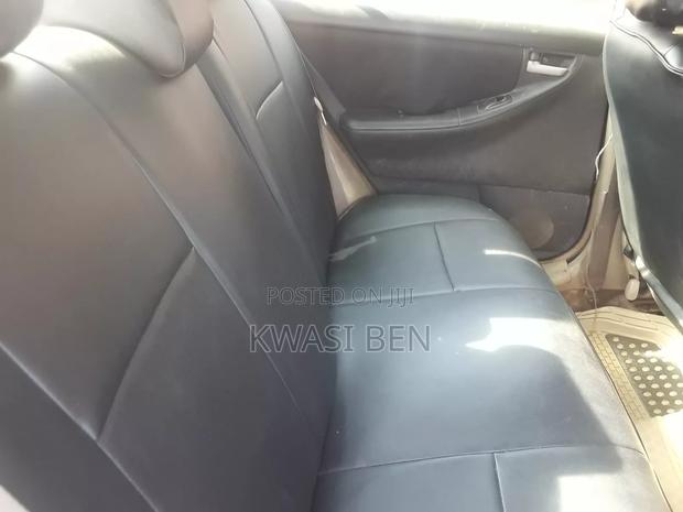 Toyota Corolla 2008 Gold