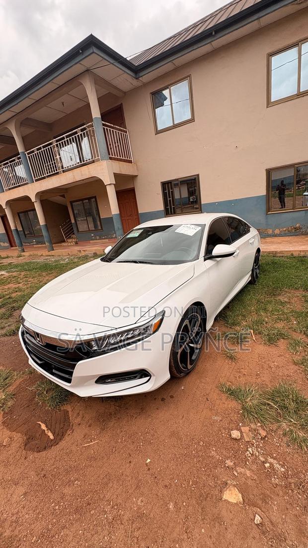 Honda Accord 2019 White