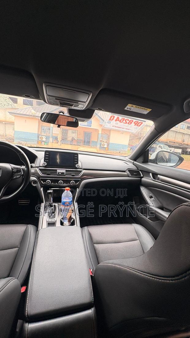 Honda Accord 2019 White