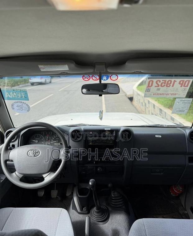 Toyota Land Cruiser 76 Series 2018 White