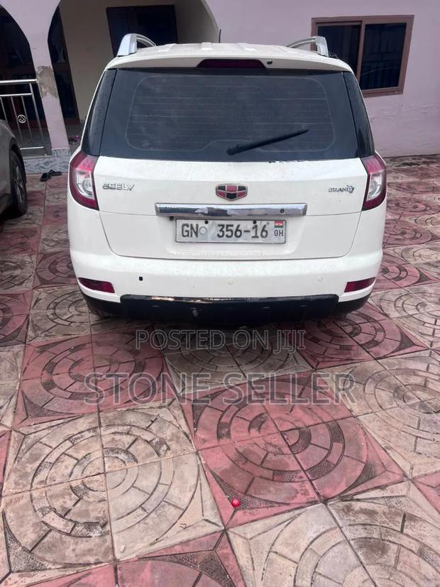 Geely Emgrand X7 2014 Off white