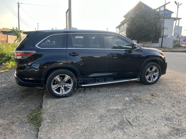Toyota Highlander 2018 Black
