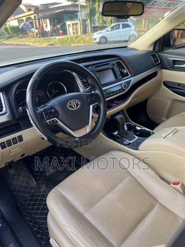 Toyota Highlander 2018 Black