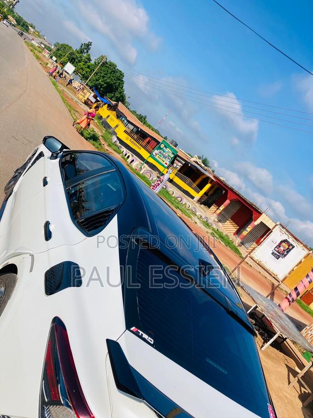 Toyota Camry TRD V6 2021 White