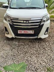 Toyota Voxy V 4WD 8-Seater 2016 White for sale