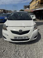 Toyota Yaris 2010 White for sale