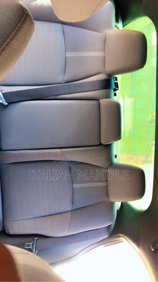 Toyota Corolla SE 2021 White