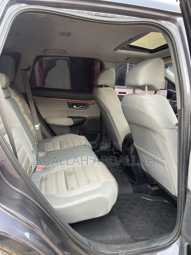 Honda CR-V 2019 Gray