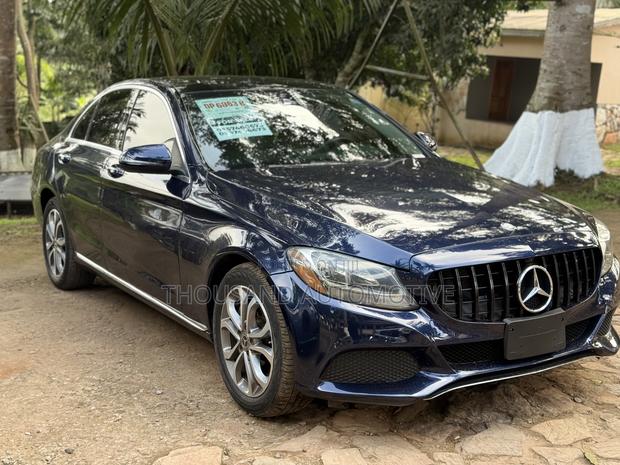 Mercedes-Benz C300 Base 4Matic Coupe AWD (2.0L 4cyl 7A) 2017 Blue