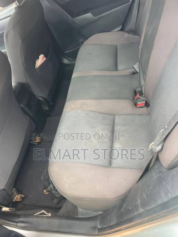 Toyota Corolla LE Eco (1.8L 4cyl 2A) 2019 Silver