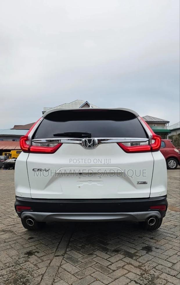 Honda CR-V 2021 White
