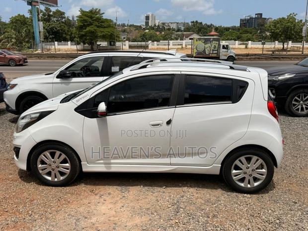 Chevrolet Spark 2014 White