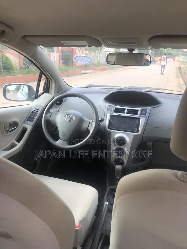 Toyota Belta 2011 White