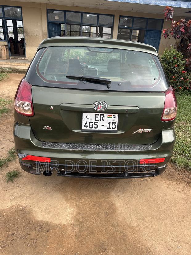 Toyota Matrix XR Hatchback FWD (1.8L 4cyl 4A) 2007 Green