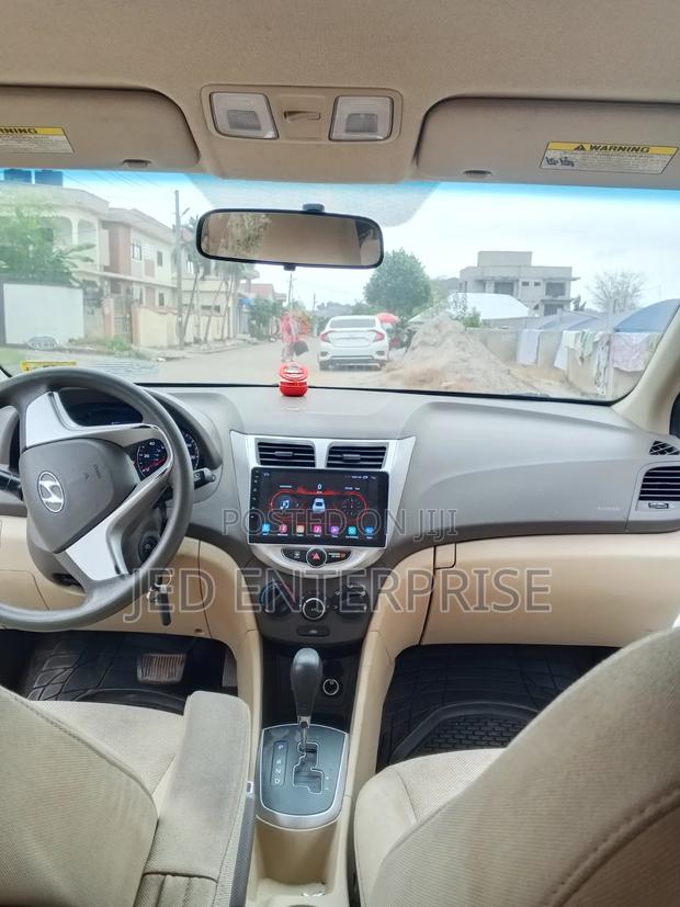 Hyundai Accent 2012 White