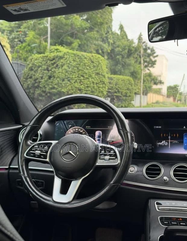 Mercedes-Benz E350 2020 White