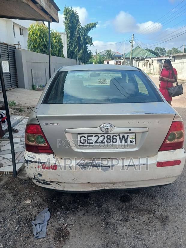Toyota Corolla 2005 Gray
