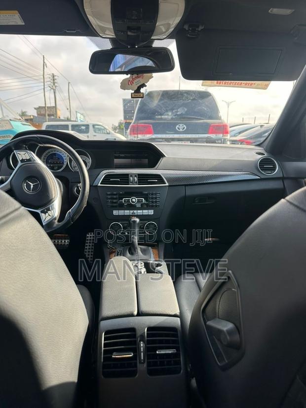 Mercedes-Benz C250 2014 Silver