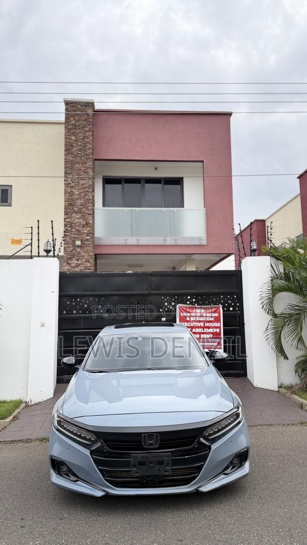 Honda Accord Touring 2.0T 2022 Blue
