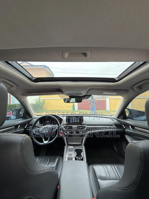 Honda Accord Touring 2.0T 2022 Blue