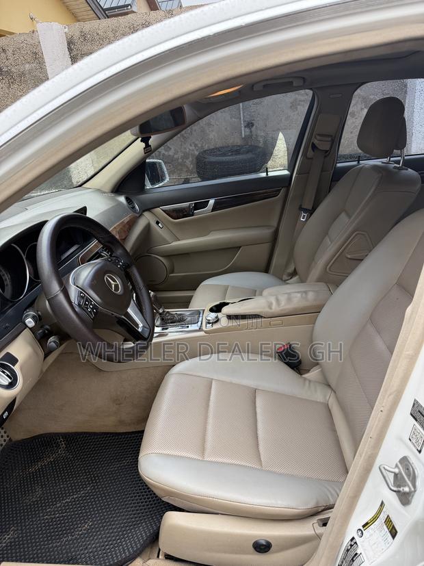 Mercedes-Benz C250 2014 White