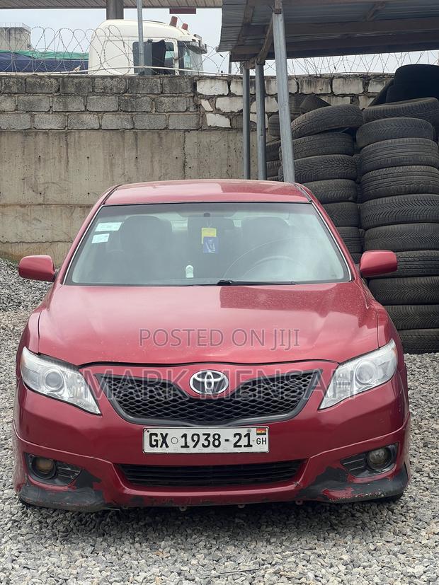 Toyota Camry 2009 Red