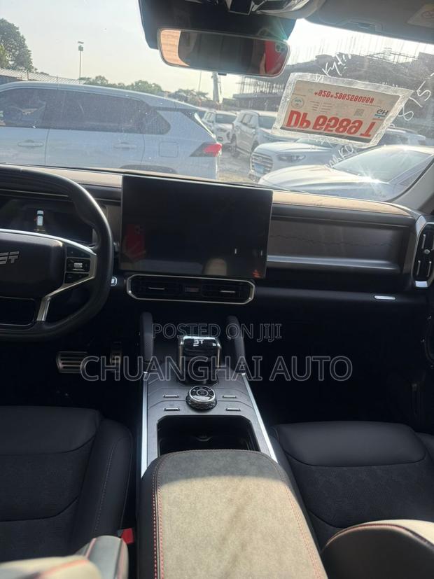 Jetour T2 2.0 Petrol AWD 2024 Black